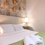 On - Free Parking & Pet Friendly Lägenhet