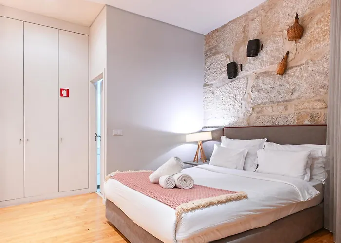 On - Free Parking & Pet Friendly