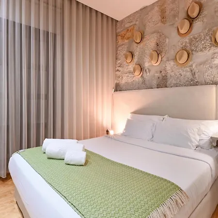 On - Free Parking & Pet Friendly Oporto